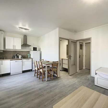 A 7 Minutes De La Apartment *